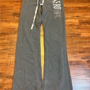 Aeropostale New York fit & flare sweatpant Low Rise Y2K Women Size Medium